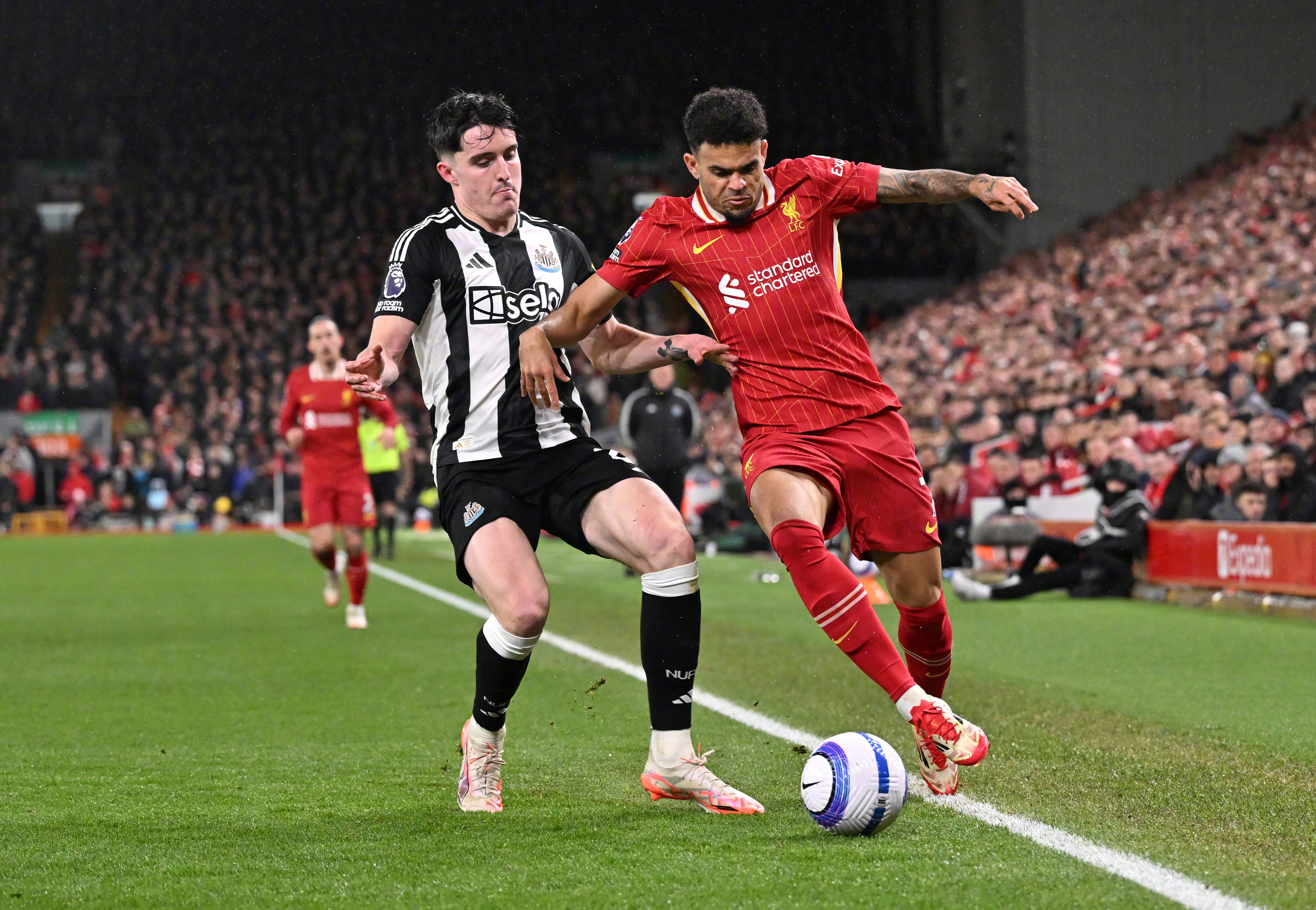 转会期突围战来临,拜仁慕尼黑围绕英超刷新队史纪录,管理层满意,细节决定成败的简单介绍 转会期突围战来临,拜仁慕尼黑围绕英超刷新队史纪录,管理层满意,细节决定成败的简单介绍