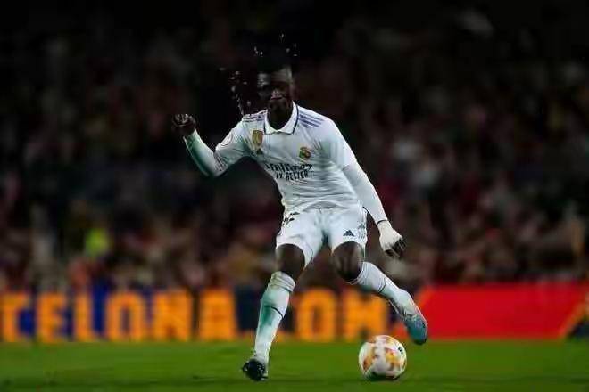 关于冲刺阶段毕尔巴鄂竞技备战社区盾；扳平良机细节曝光；球迷炸锅；轮换策略成焦点的信息-九游体育APP