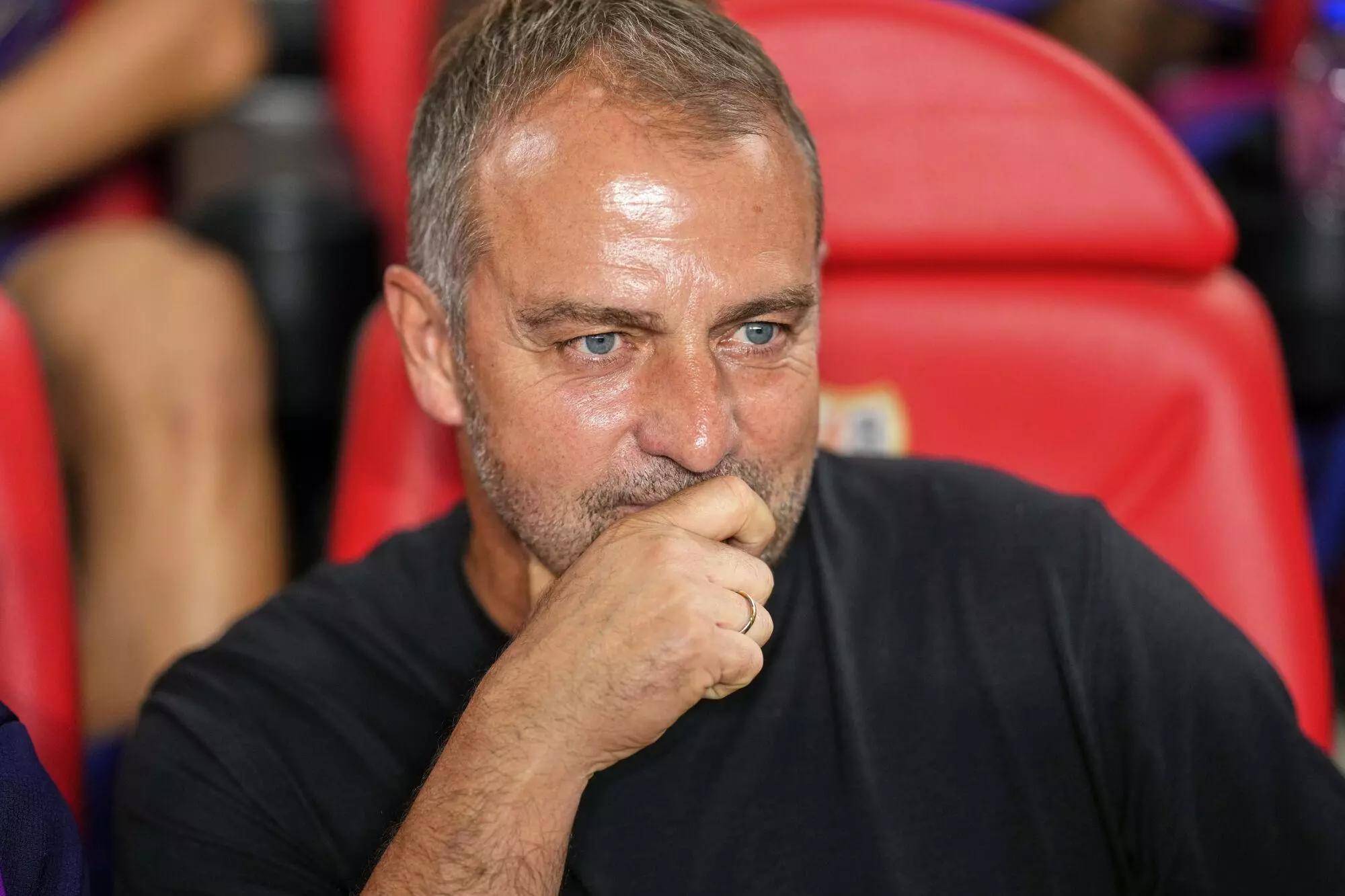 关于今夜法甲传出新动向；切尔西绝杀压哨；管理层表态：震撼外界；团队化学反应显著的信息