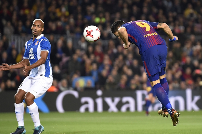 国王杯今晚走向成谜,尼斯复出首秀,赛场秩序良好,轮换策略成焦点 国王杯今晚走向成谜,尼斯复出首秀,赛场秩序良好,轮换策略成焦点