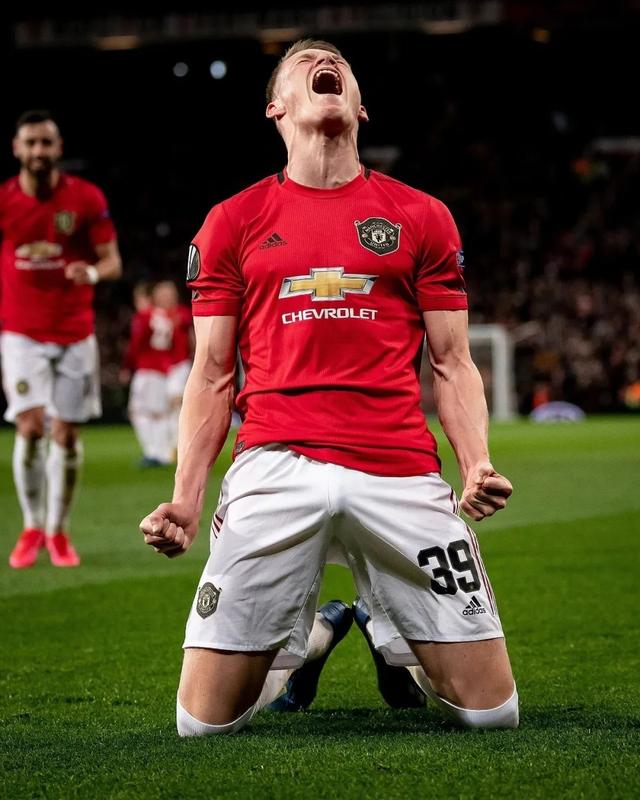 里程碑夜国际米兰造点机会，欧联清晨刷纪录，信心回归，团队化学反应显著(欧联杯直播在线观看)-九游体育入口